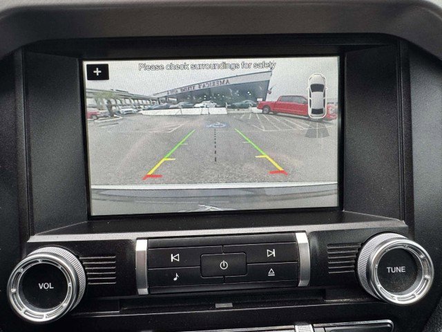 Used 2018 Ford Mustang Premium RWD image 30