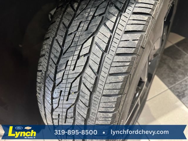 Used 2024 Chevrolet Traverse RS w/ LPO, Floor Liner Package AWD/4WD image 33
