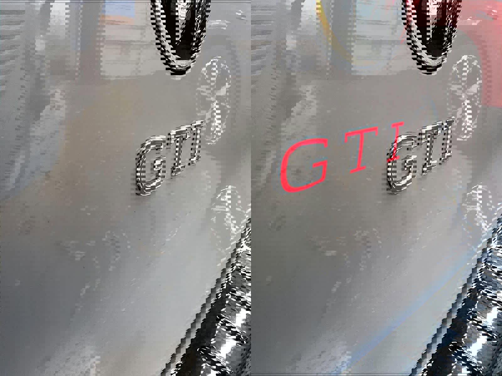 New 2026 Volkswagen GTI SE image 18