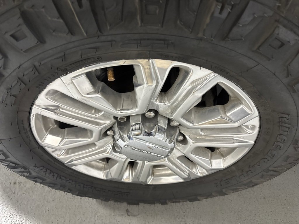 Used 2020 GMC Sierra 2500 Denali w/ Denali Ultimate Package image 8