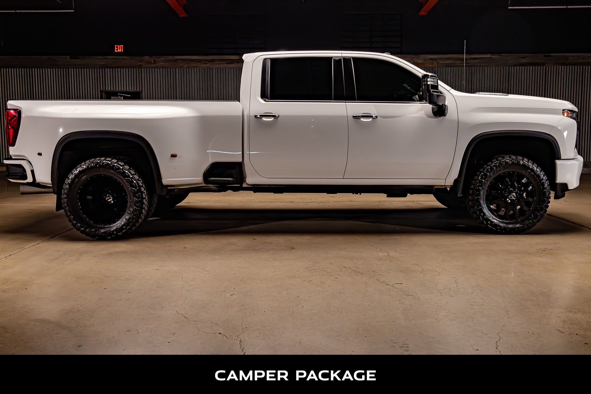 Used 2021 Chevrolet Silverado 3500 High Country image 10