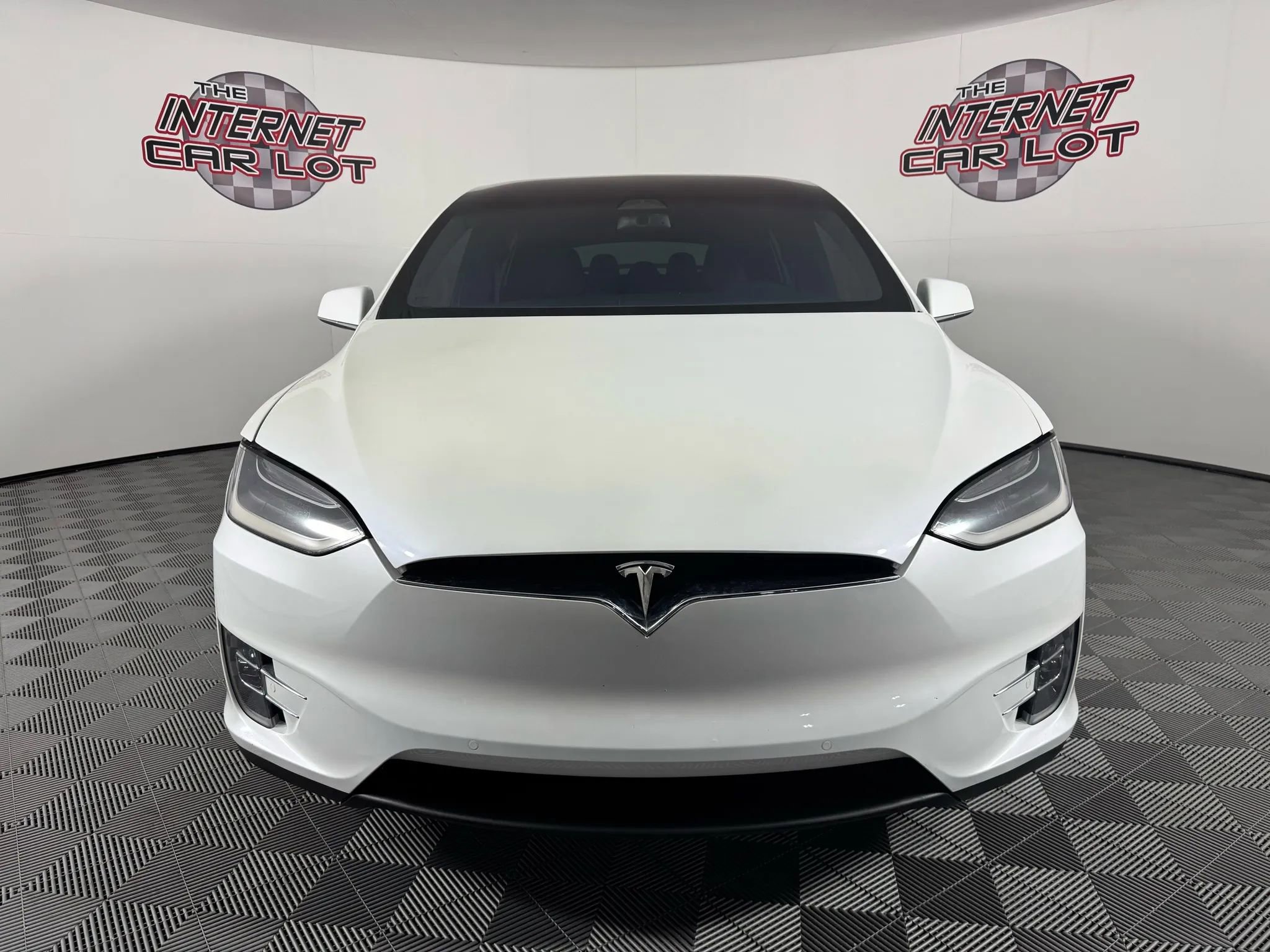 Used 2017 Tesla Model X 100D image 2
