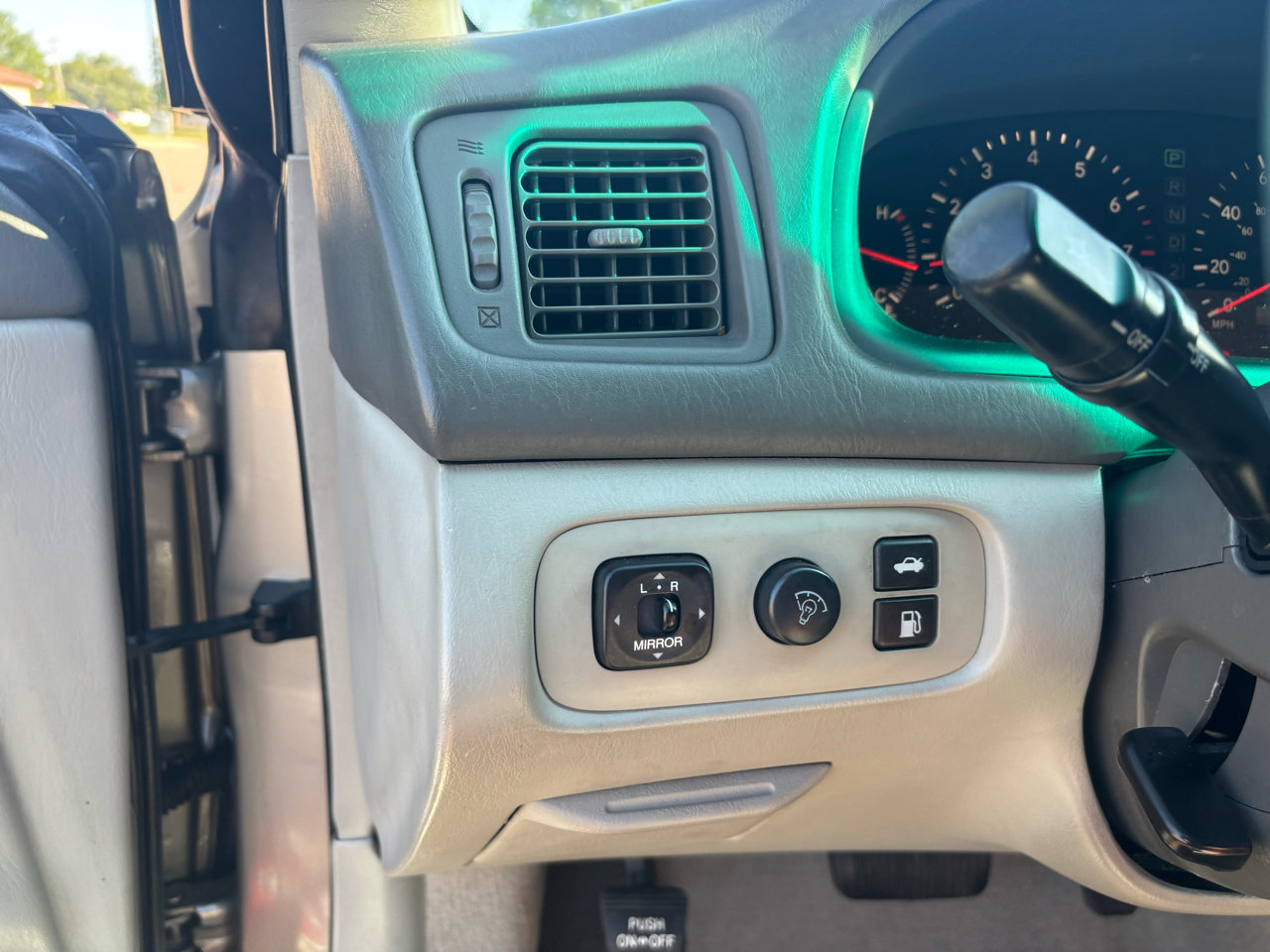 Used 1999 Lexus ES 330 image 13