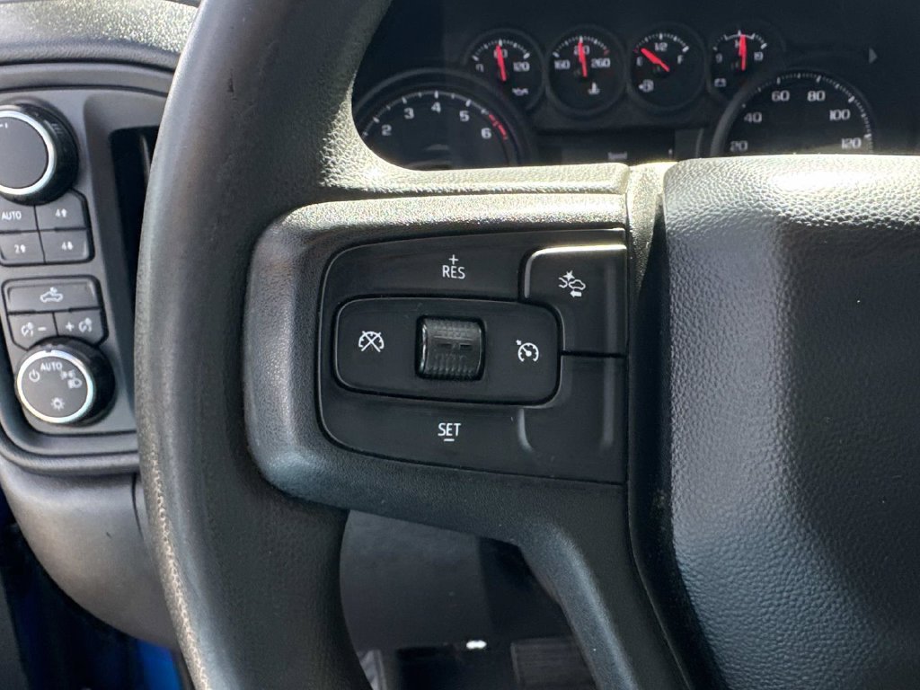 Used 2022 Chevrolet Silverado 1500 Custom Trail Boss AWD/4WD image 22