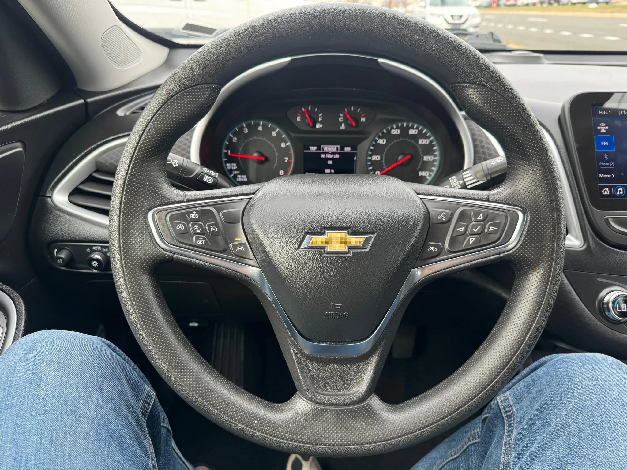 Used 2024 Chevrolet Malibu LT FWD image 9