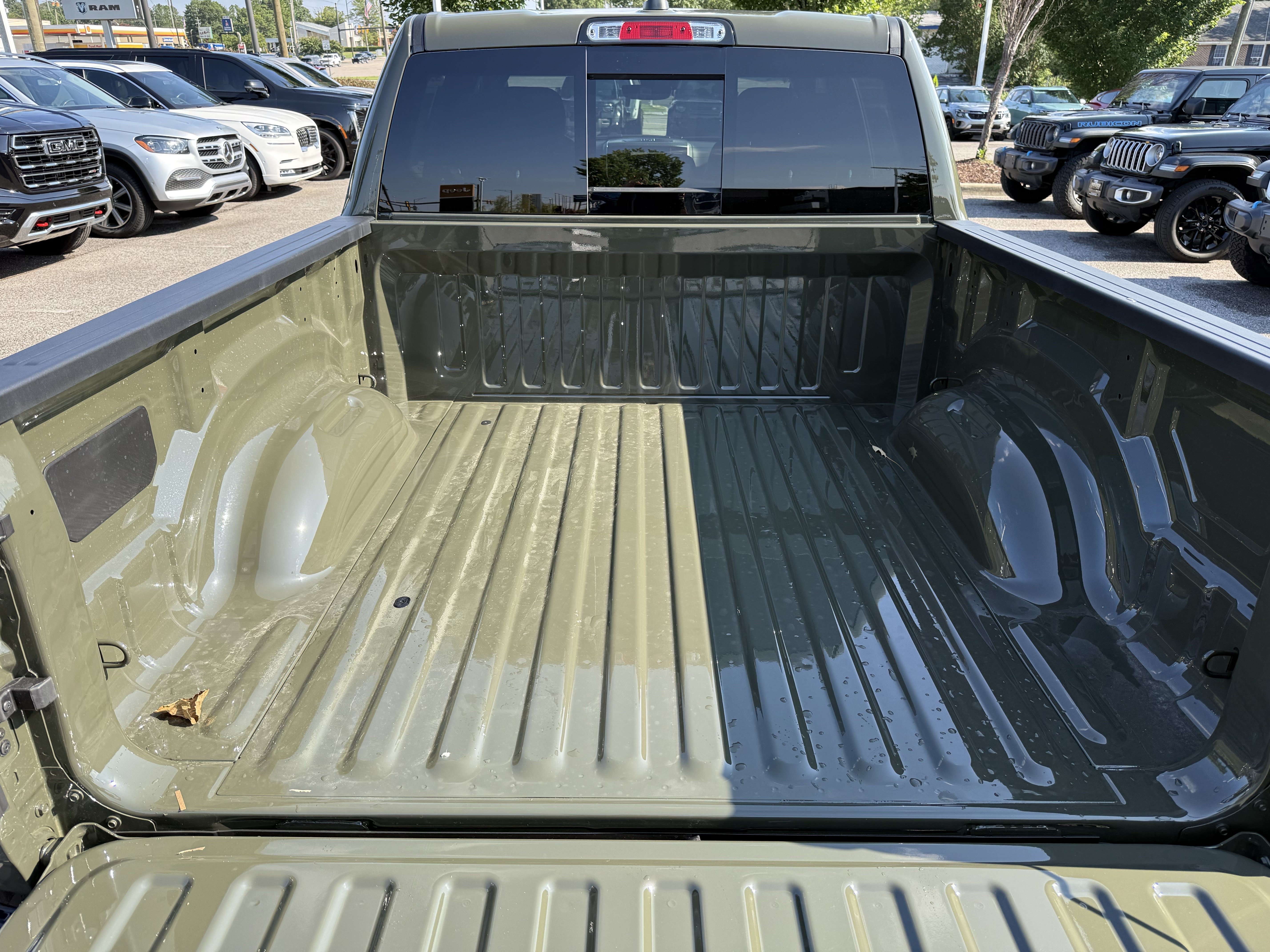 New 2026 RAM 1500 Big Horn w/ Night Edition AWD/4WD image 31
