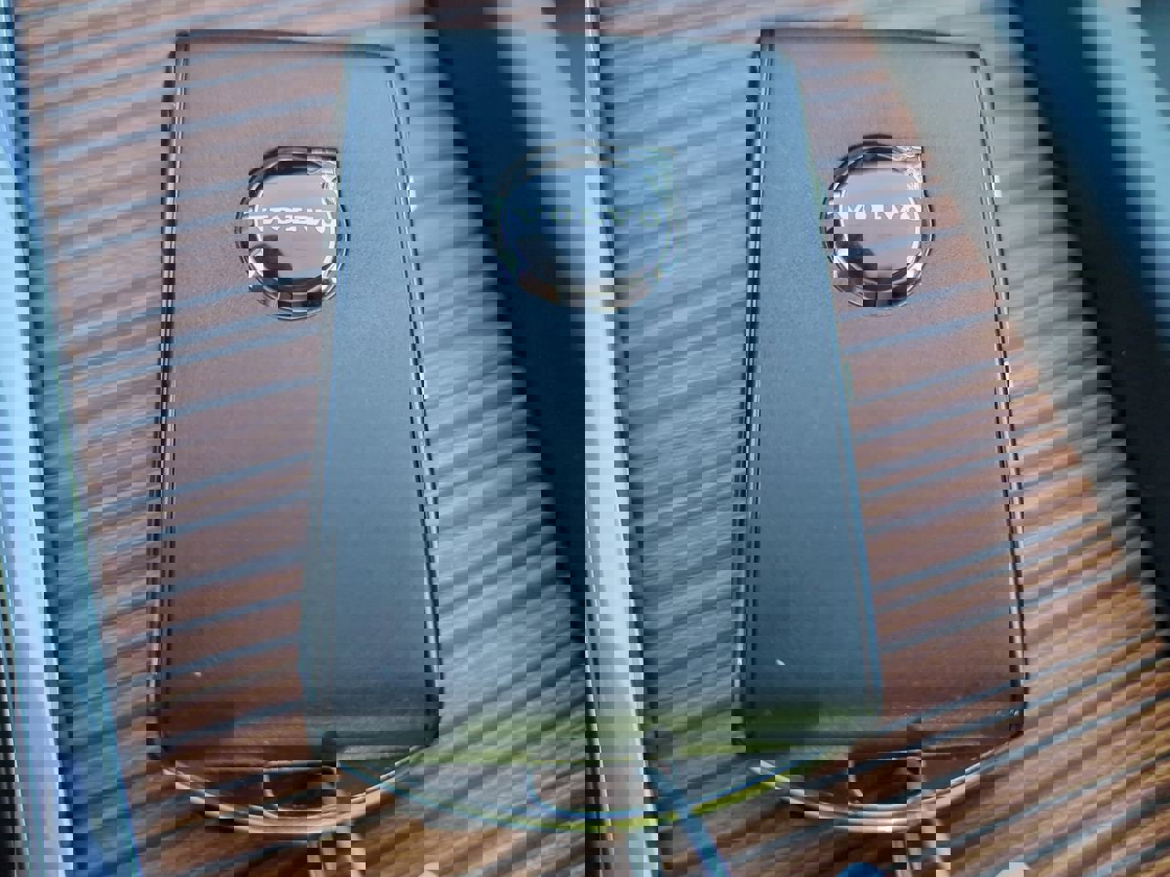 New 2026 Volvo V60 B5 Cross Country Plus w/ Protection Package Premier image 29