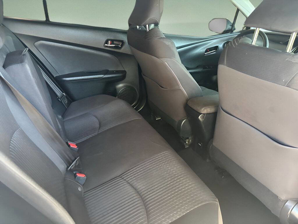 Used 2017 Toyota Prius Two w/ Carpet Mat Package image 21