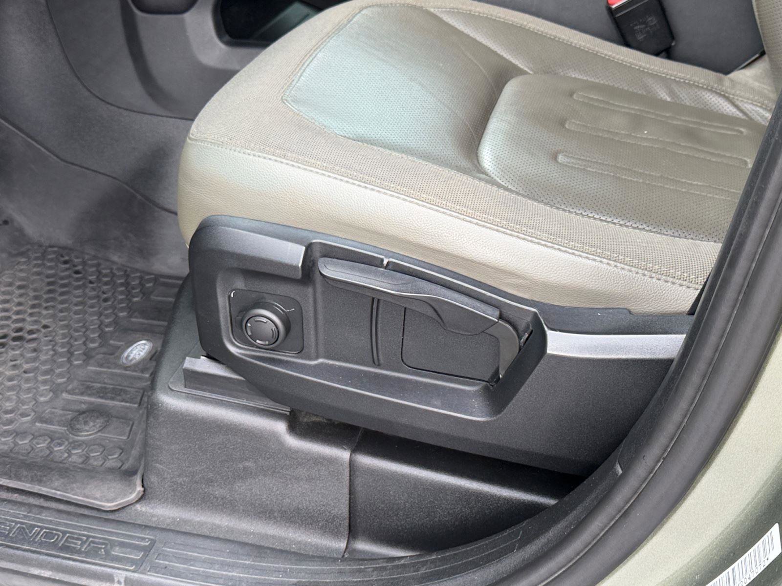 Used 2021 Land Rover Defender 110 S image 36