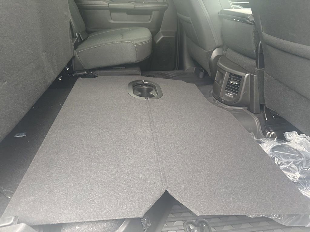 Used 2025 RAM 2500 Big Horn image 37