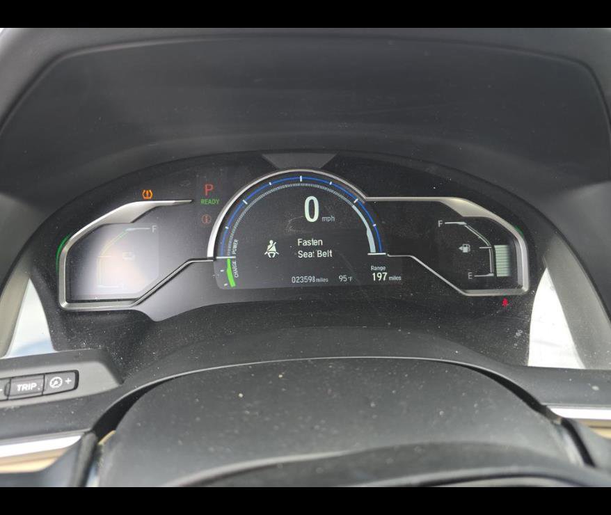 Used 2018 Honda Clarity Plug-In Hybrid image 5