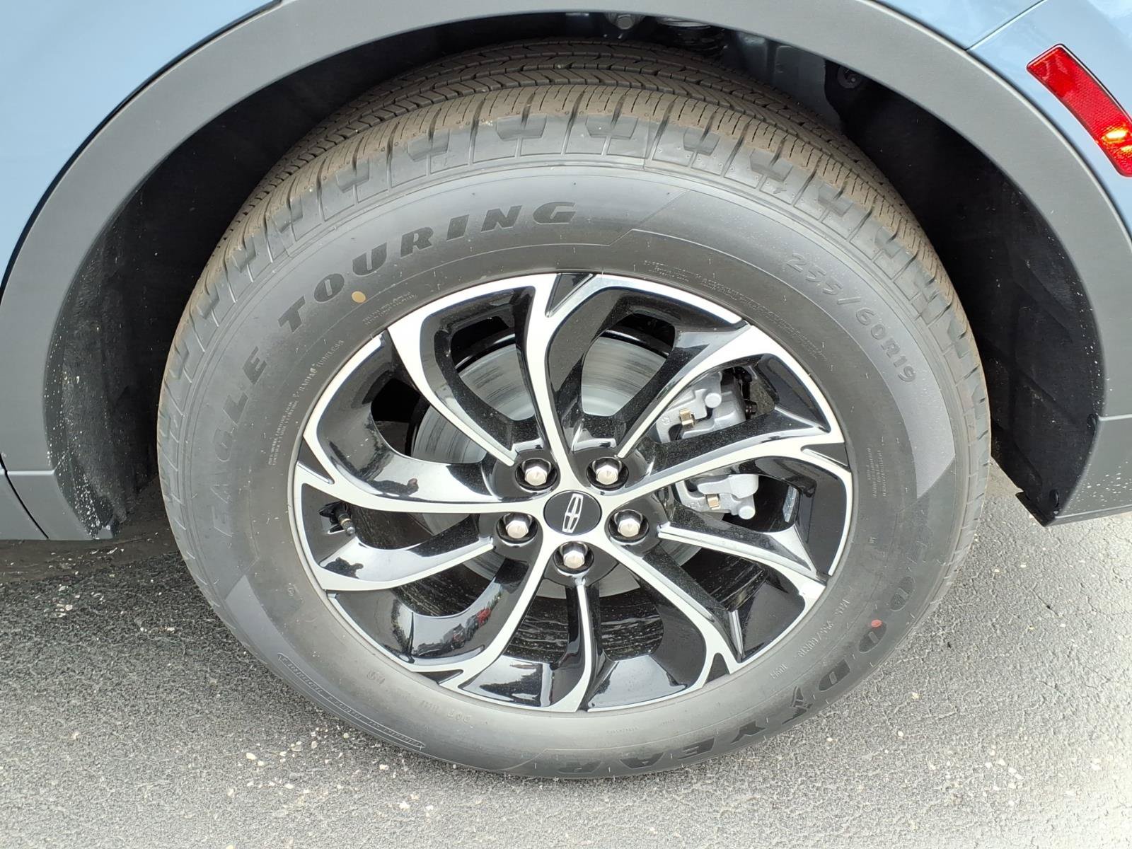 New 2026 Lincoln Nautilus Premier AWD/4WD image 10