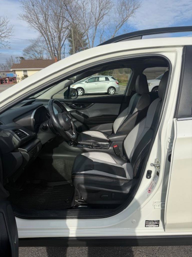 Used 2020 Subaru Crosstrek 2.0i Limited w/ Moonroof Package w/Navigation AWD/4WD image 15