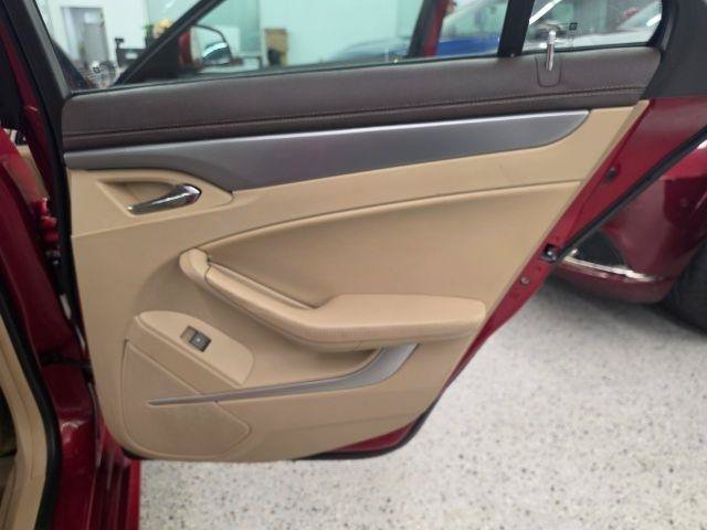 Used 2013 Cadillac CTS Luxury AWD/4WD image 33