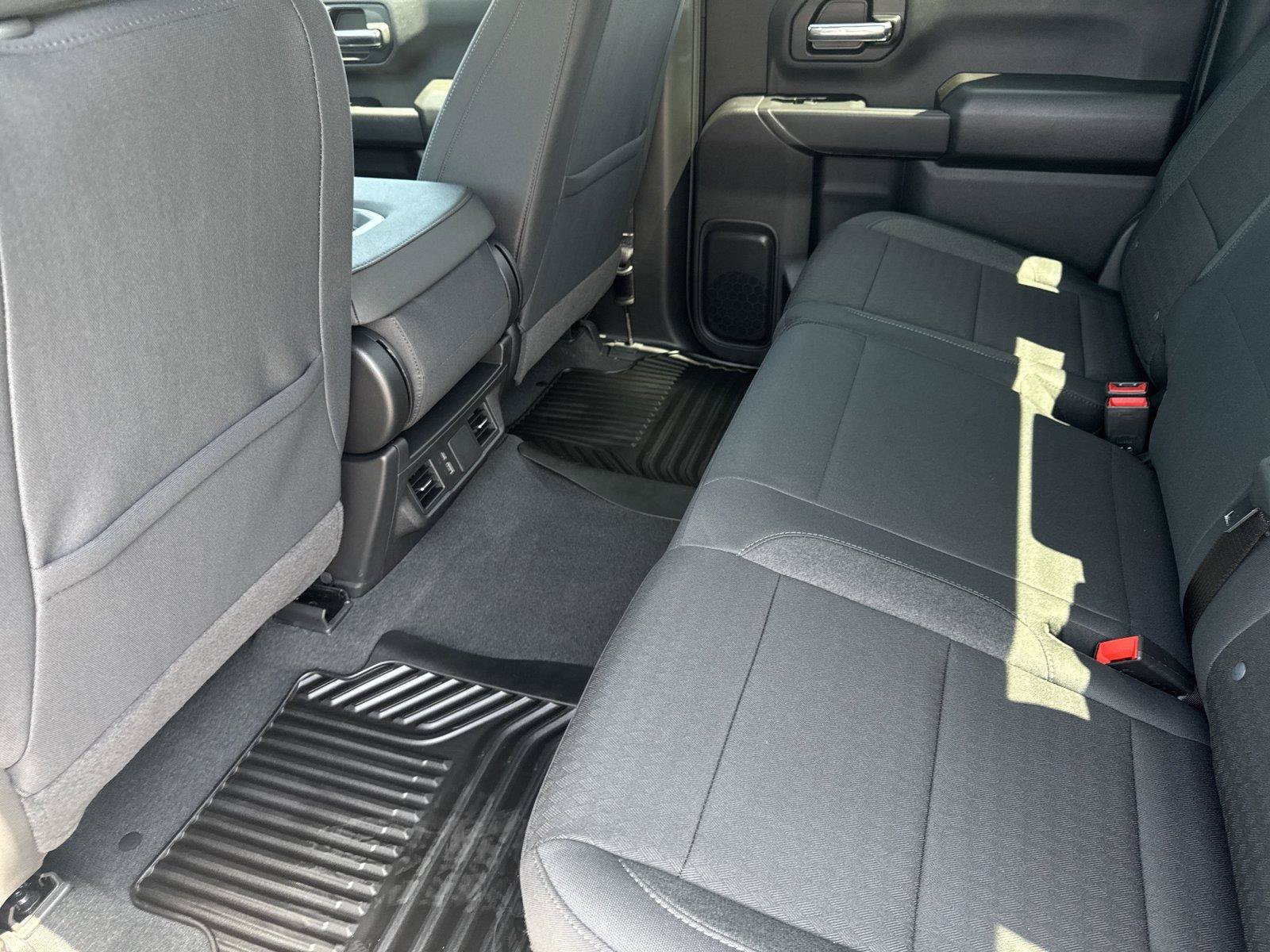 New 2026 Chevrolet Silverado 2500 Custom w/ Custom Value Package AWD/4WD image 30