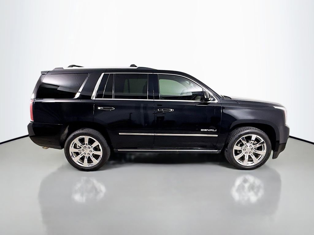 Used 2015 GMC Yukon Denali w/ Premium Package image 8