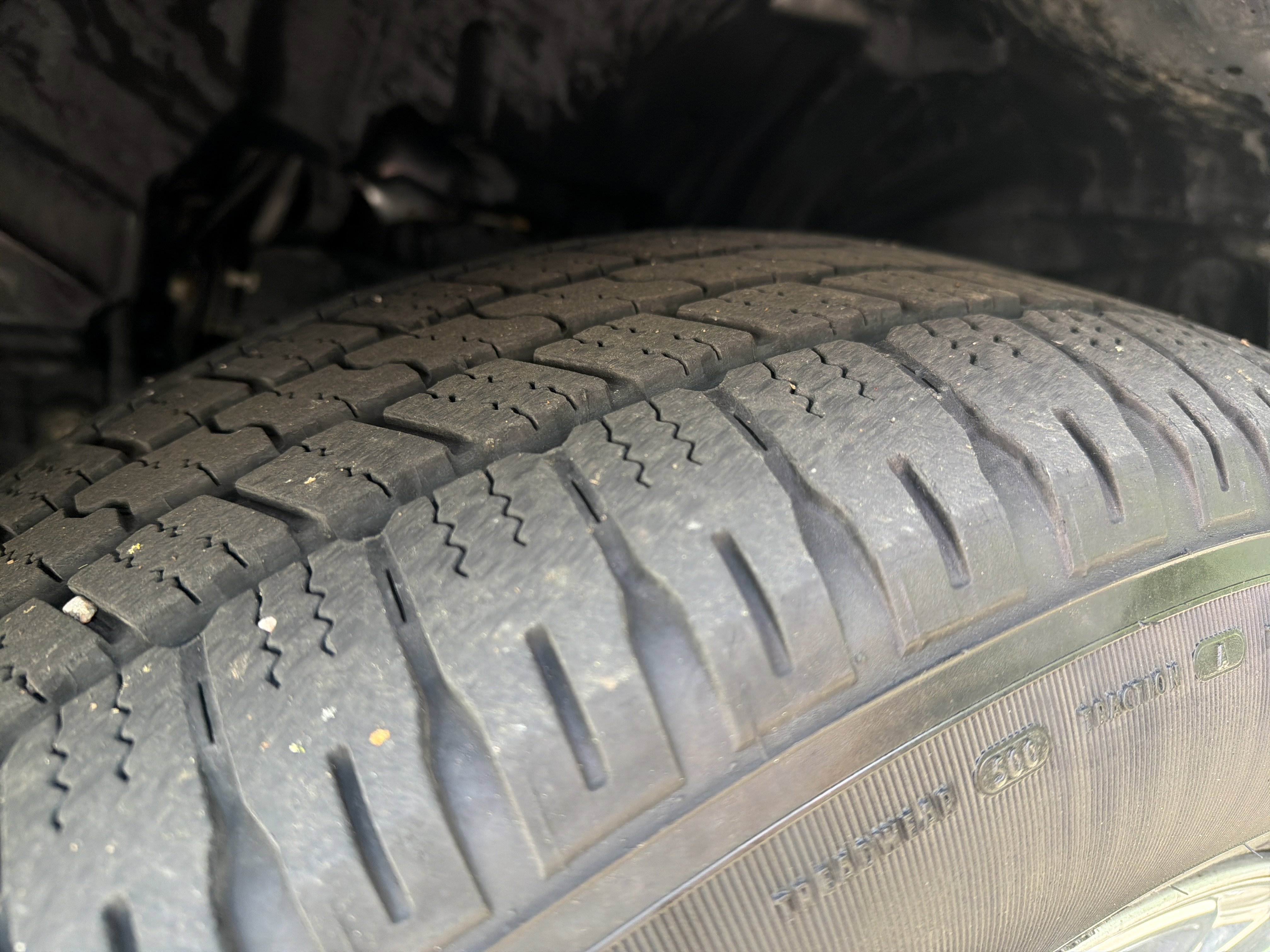 Used 2016 RAM 1500 Laramie w/ Convenience Group image 12