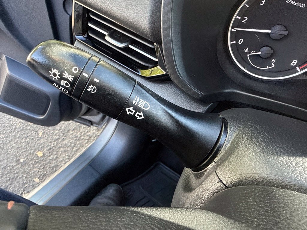 Used 2023 Nissan Sentra SR FWD image 27