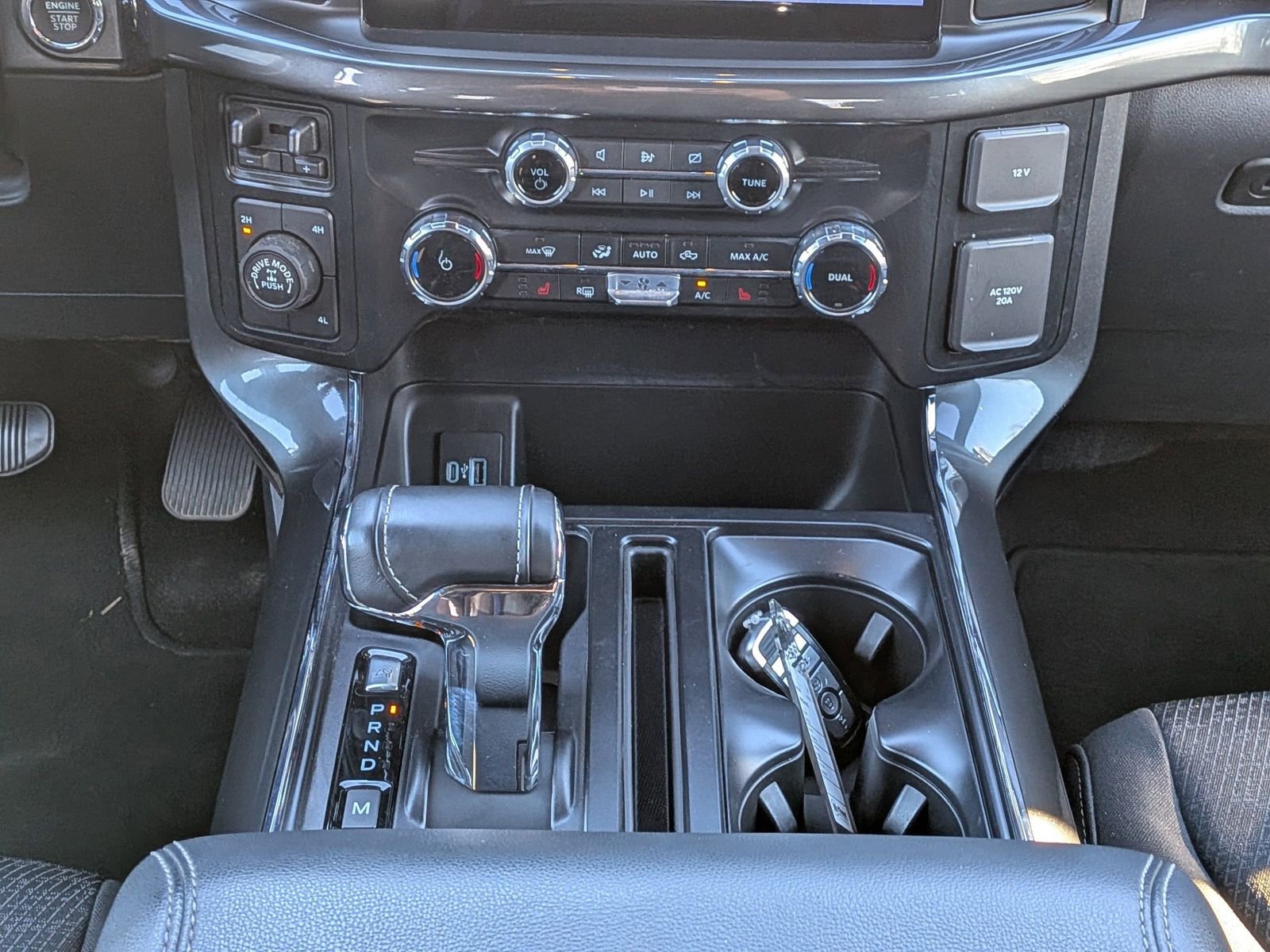 Certified 2023 Ford F150 XLT w/ Equipment Group 302A High image 20