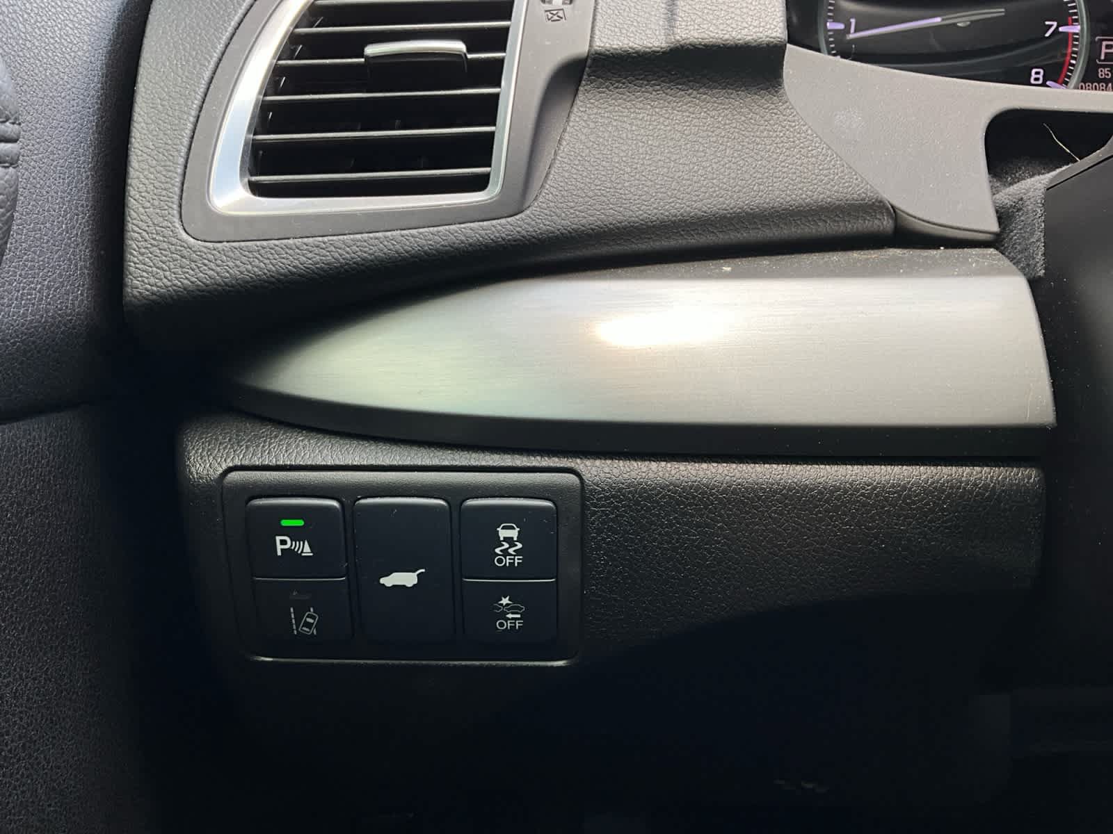 Used 2017 Acura RDX AWD w/ Advance Package image 16