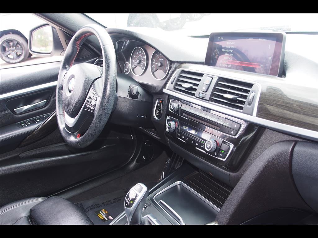 Used 2016 BMW 328i Sedan image 10