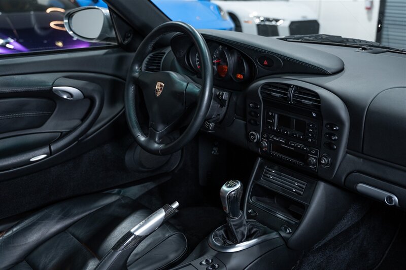 Used 2004 Porsche 911 Carrera 4S AWD/4WD image 52