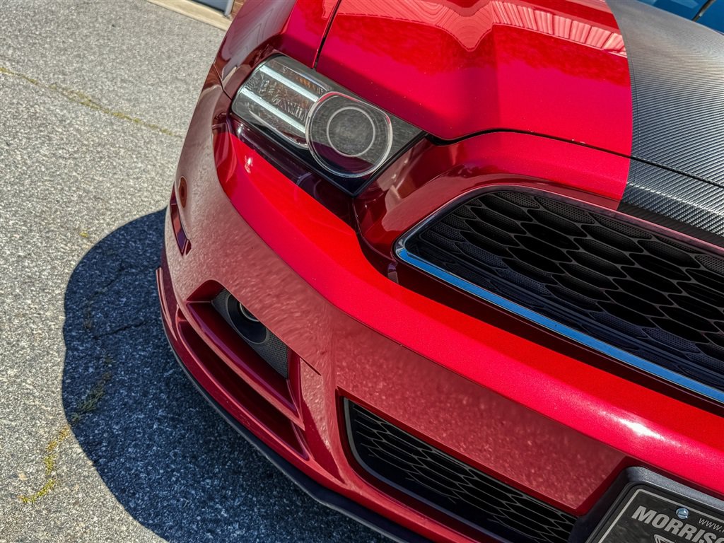 Used 2013 Ford Mustang Coupe RWD image 12