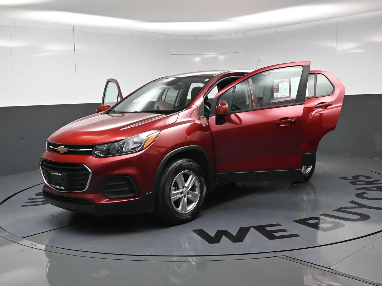 Used 2021 Chevrolet Trax LS w/ Tint and Cruise Package AWD/4WD image 21