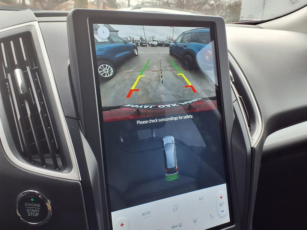 Used 2023 Ford Edge SEL w/ Convenience Package image 8