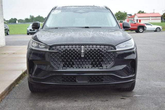 Used 2025 Lincoln Aviator Reserve w/ Equipment Group 201A AWD/4WD image 14