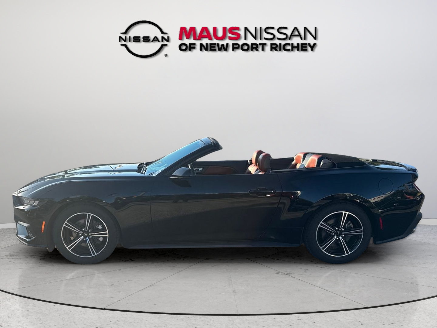 Used 2024 Ford Mustang Premium RWD image 6
