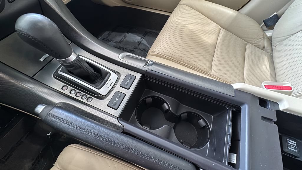 Used 2012 Acura TL w/ Technology Package FWD image 32