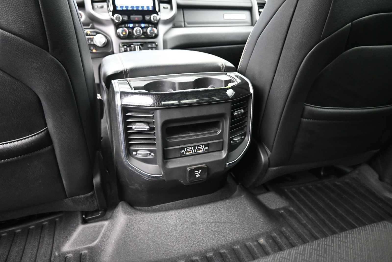 Used 2022 RAM 1500 Laramie w/ Sport Appearance Package AWD/4WD image 13
