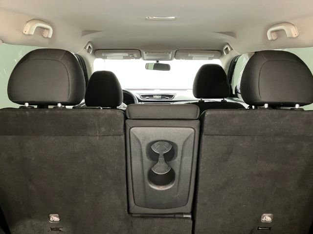 Used 2018 Nissan Rogue SV image 43