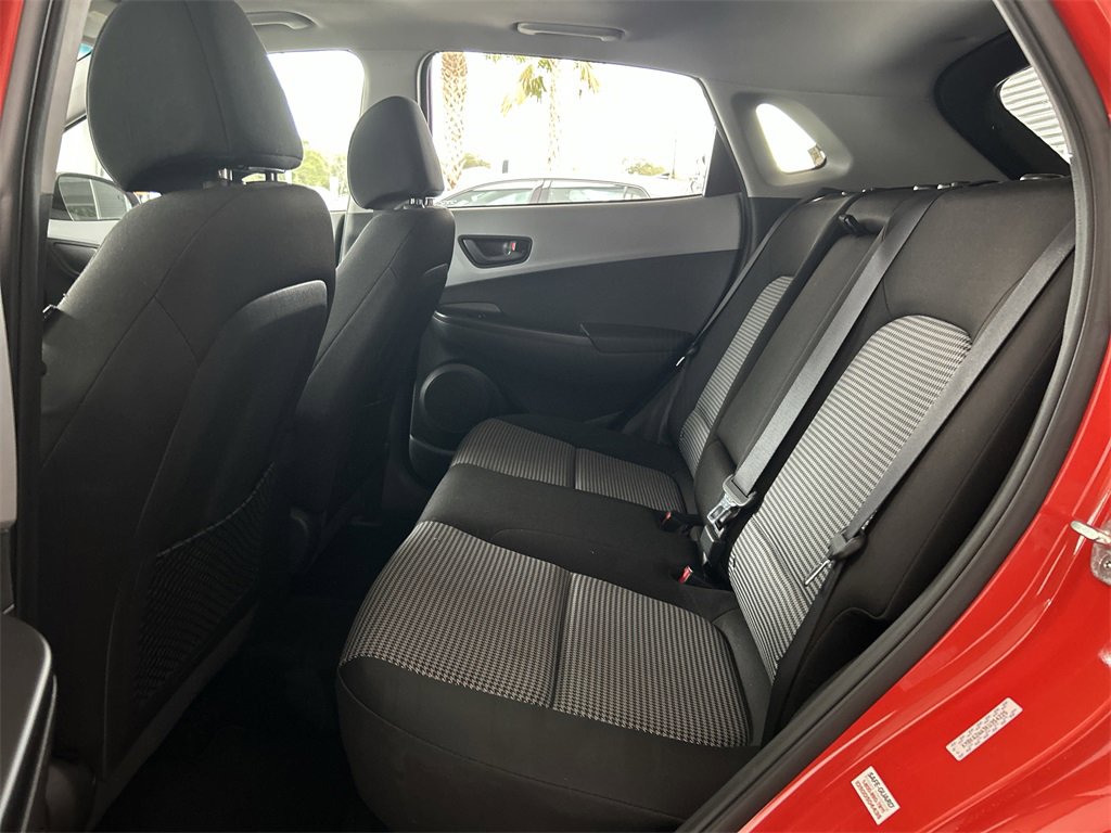 Used 2019 Hyundai Kona SEL w/ SEL Tech Package 02 image 34