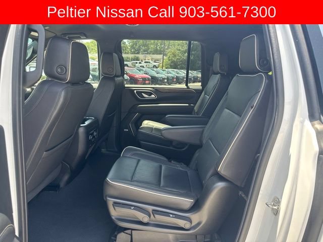 Used 2024 Chevrolet Suburban Premier RWD image 21