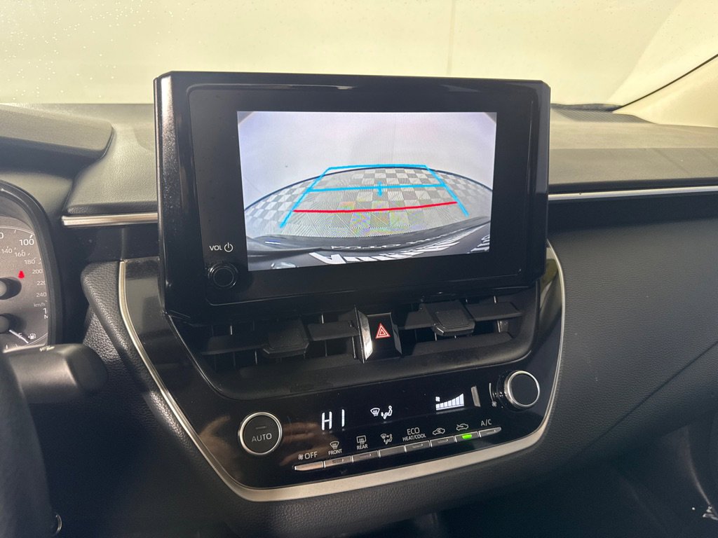 Used 2023 Toyota Corolla LE image 16