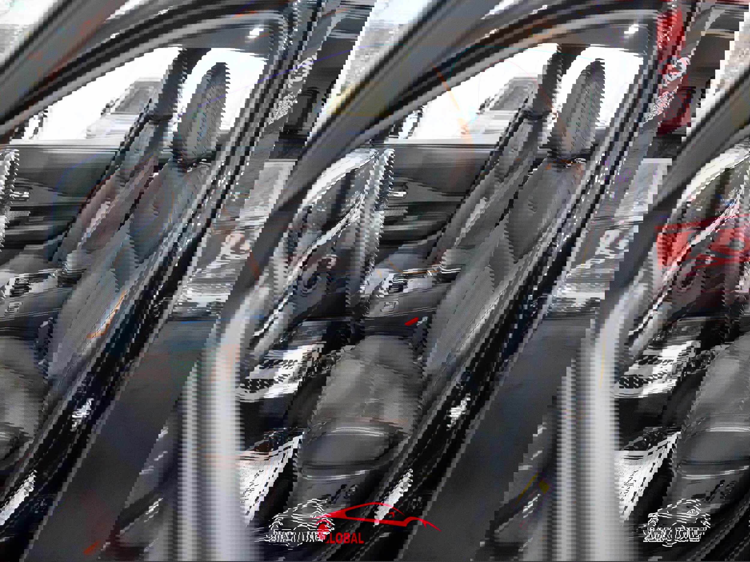 Used 2023 Nissan Ariya AWD image 16