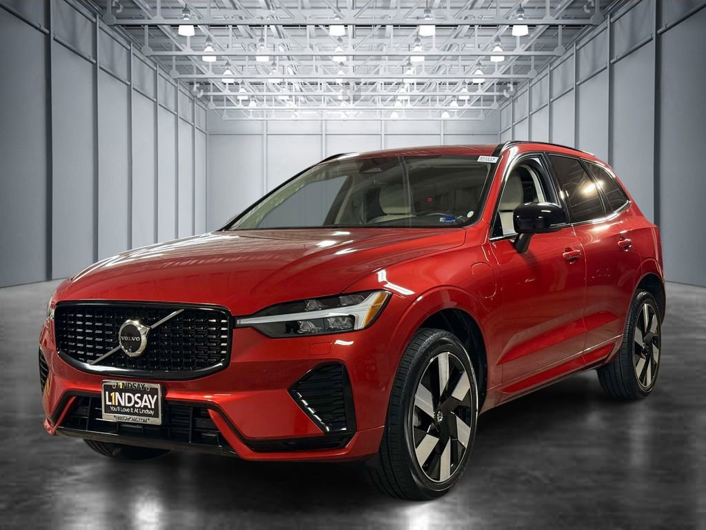 Used 2024 Volvo XC60 T8 Plus w/ Protection Package Premier