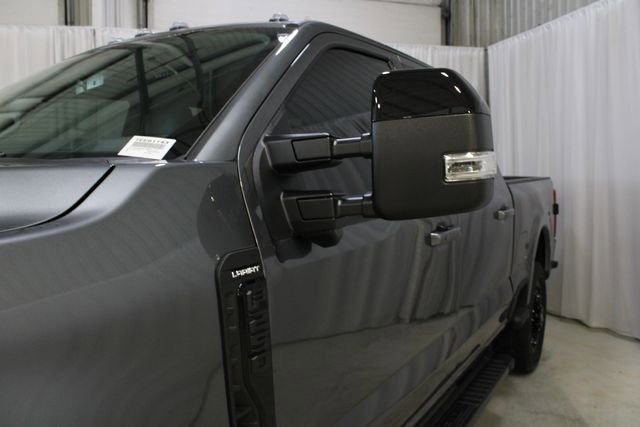 New 2026 Ford F250 Lariat w/ Black Appearance Package AWD/4WD image 35