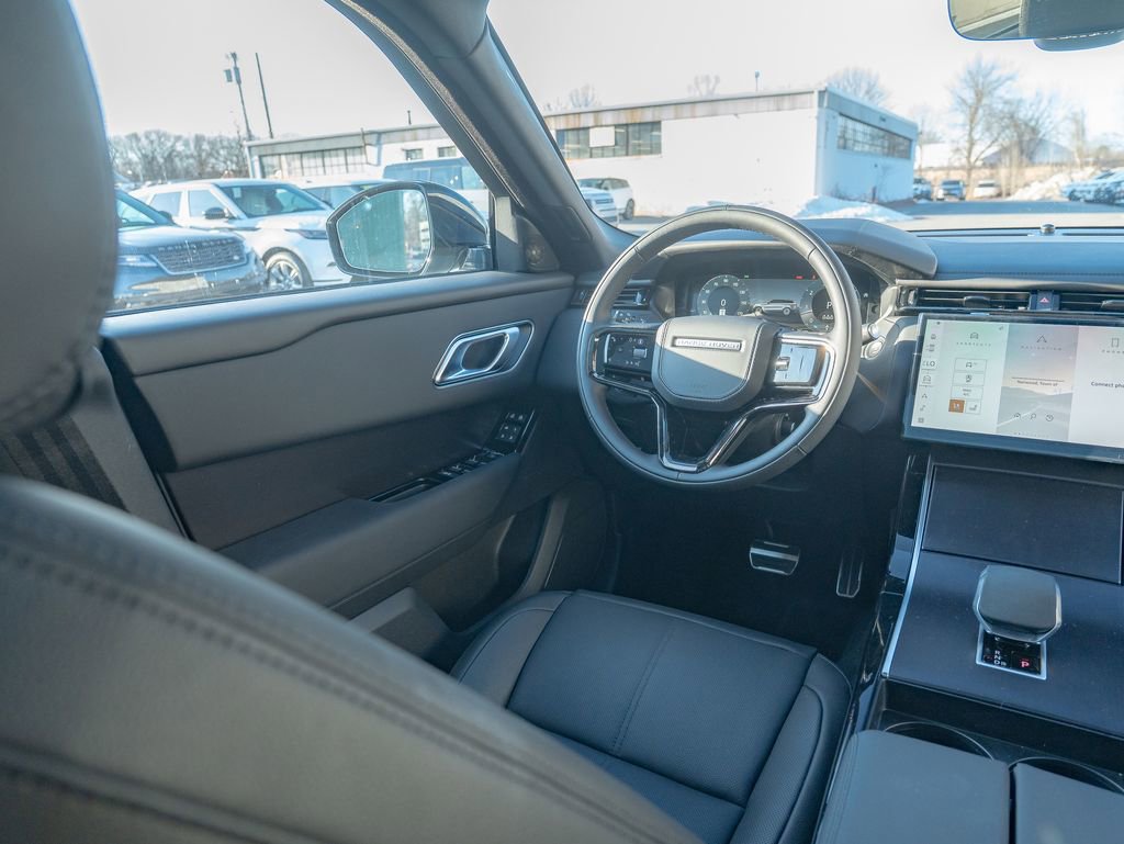 New 2026 Land Rover Range Rover Velar Dynamic SE AWD/4WD image 18