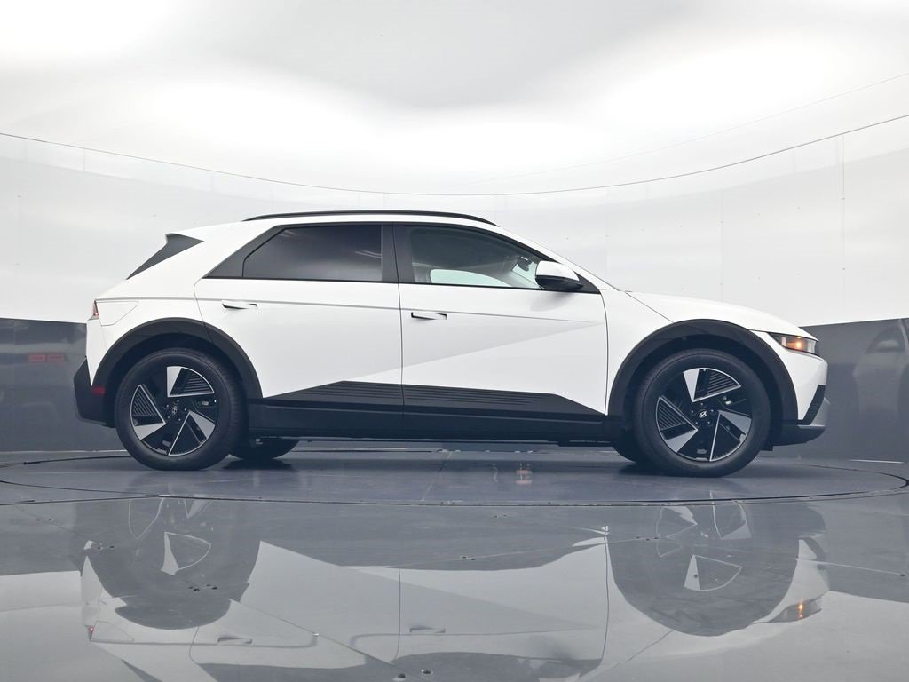 New 2025 Hyundai Ioniq 5 SEL image 24