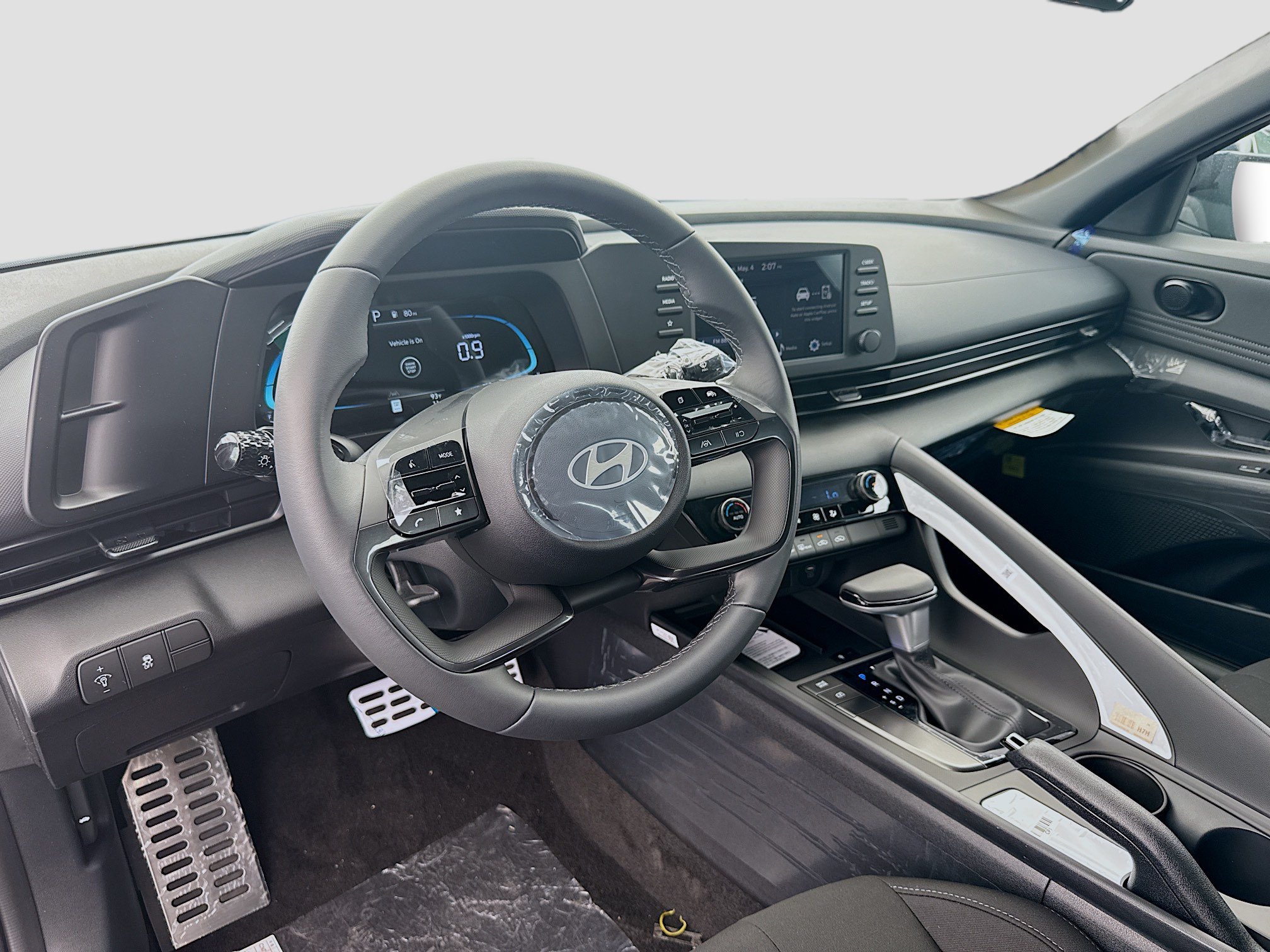 New 2026 Hyundai Elantra Sport FWD image 7