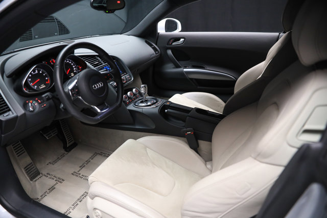 Used 2009 Audi R8 V8 image 10