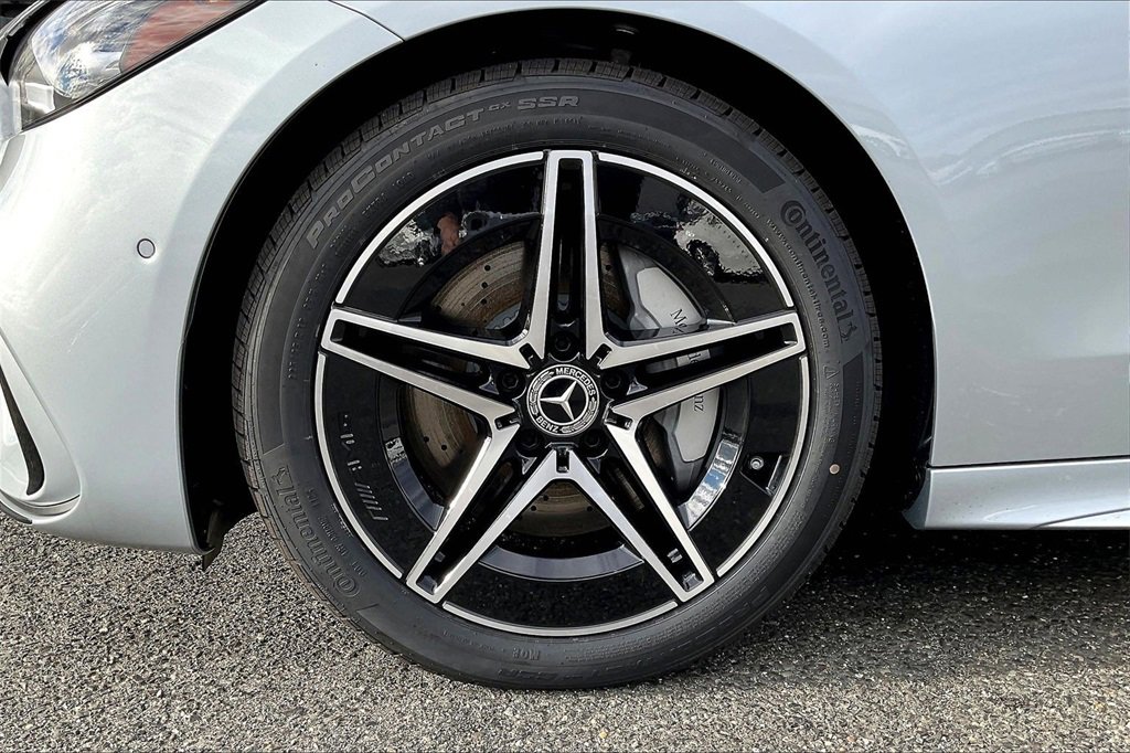 New 2026 Mercedes-Benz C 300 4MATIC Sedan image 11