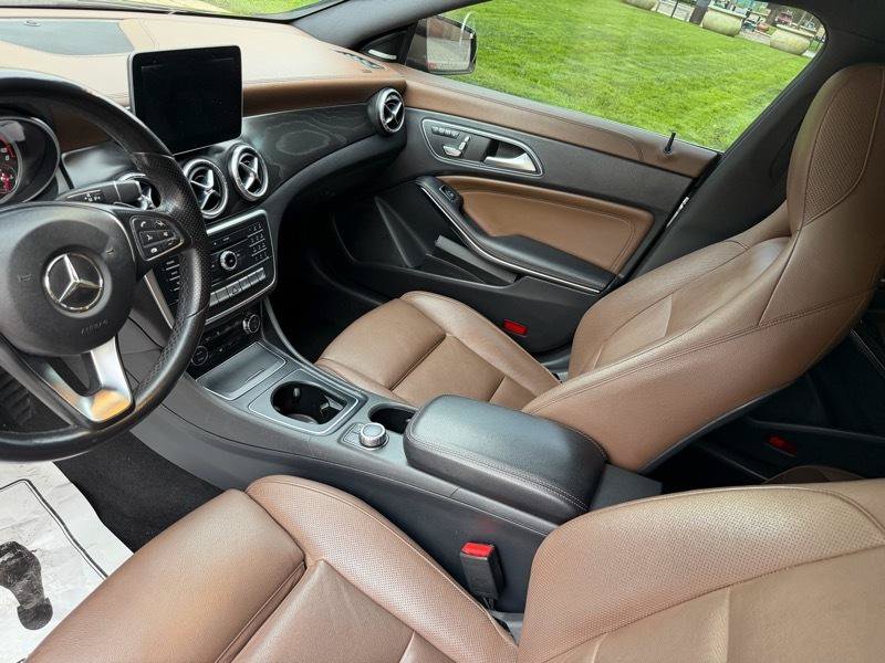 Used 2018 Mercedes-Benz CLA 250 image 40