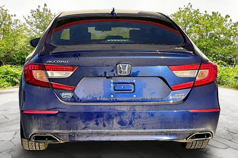 Used 2018 Honda Accord Sport image 5