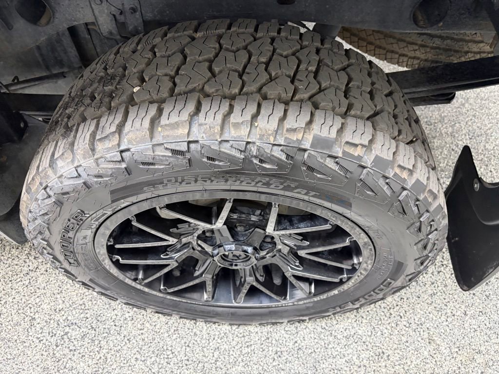 Used 2018 GMC Sierra 1500 Denali AWD/4WD image 10