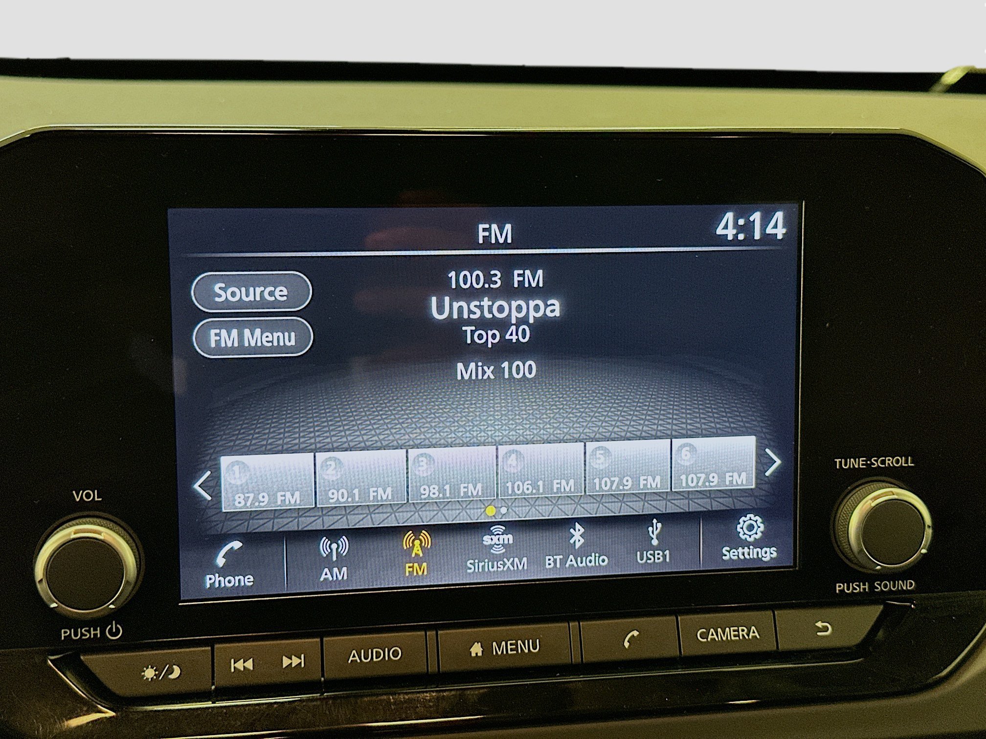 Used 2023 Nissan Pathfinder S AWD/4WD image 21
