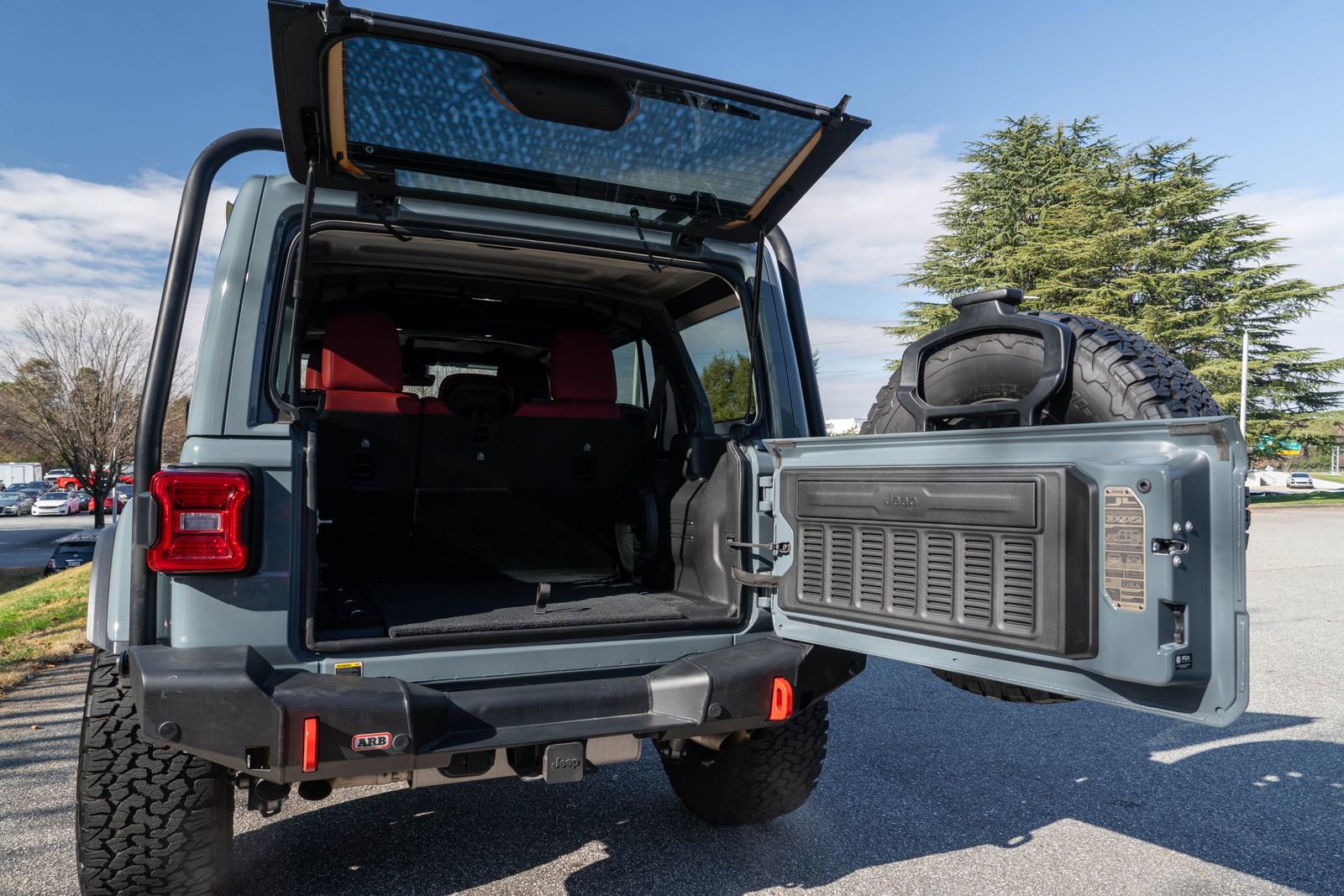 Used 2024 Jeep Wrangler Rubicon 392 image 12